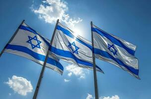 ai généré Trois israélien drapeaux avec bleu ciel photo