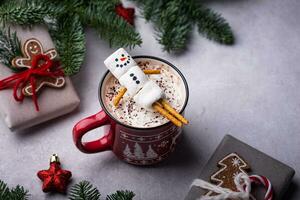 chaud Chocolat avec bonhomme de neige guimauve photo