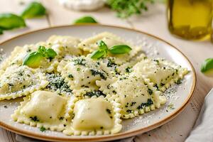 ai généré Ravioli avec ricotta et épinard sur une plat sur une lumière bois comptoir. ai généré. photo