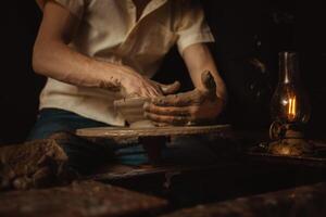 poterie atelier, argile produit, authentique atmosphère, Contexte photo