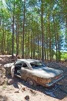 abandonné vieux voiture photo