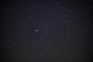 Pléiades étoiles constellation dans nuit ciel photo