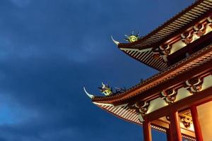 l'architecture du temple mazu dans la nuit photo