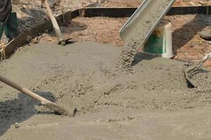 travaux de béton pour la construction. photo