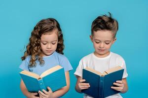 ai généré mignonne peu garçon et fille en train de lire saint Bible livre. photo