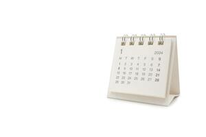 Facile bureau calendrier pour janvier 2024 isolé sur blanc Contexte. calendrier concept avec copie espace. coupure chemin. photo