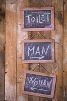 toilette pour femmes et Hommes photo