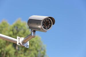 vidéosurveillance Sécurité caméra à Publique zone. photo