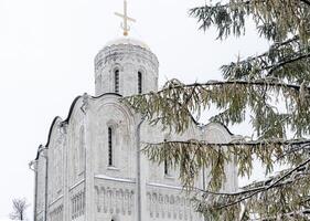 démétrius cathédrale, un inactif orthodoxe église dans Vladimir, construit par vsevolod le gros nid photo