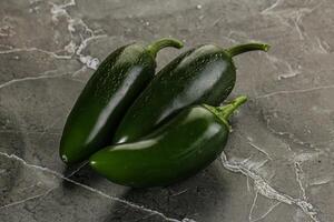 brut vert mexicain jalapeno poivre photo