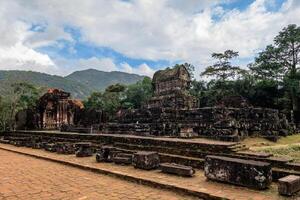 mon fils sanctuaire ruiné shaiva hindou les temples dans central vietnam photo