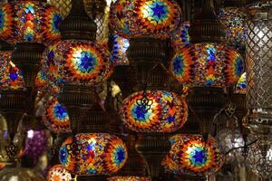 coloré turc verre les lampes lustre avec verre détails dans Istanbul grandiose bazar dinde photo