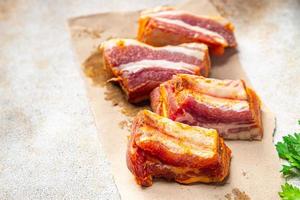 cru côtes levées viande fraîche porc paprika repas photo