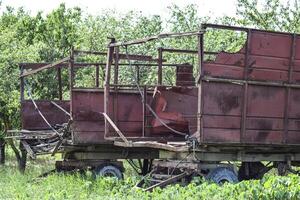 bandes annonces camions pour une tracteur. le bande annonce pour cargaison transport photo