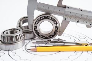 ingénierie et précision outils avec métal Balle béring, mécanique industriel. photo