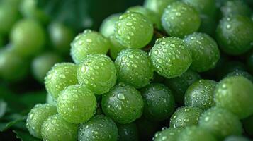 ai généré une grappe de Frais vert raisins, un artistique arrangement pour esthétique appel. les raisins Contexte. photo