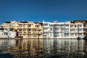 udaipur haveli Maisons vue de le Lac photo