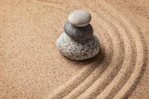 jardin zen japonais en pierre photo