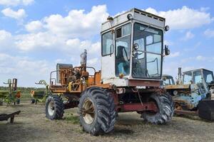 combiner moissonneurs. agricole machinerie. photo