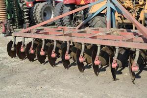 disque herse. agricole machinerie photo