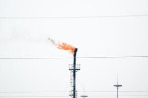 torche système sur un pétrole champ photo