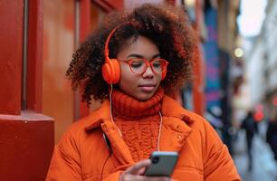 ai généré un Jeune femme en utilisant sa téléphone avec écouteurs photo