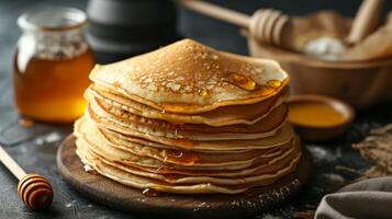 ai généré une empiler de Frais épais Crêpes dans le cuisine suivant à une pot de mon chéri et acide crème photo