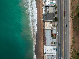 Malibu plage aérien vue dans Californie près los anges, Etats-Unis. photo