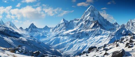 ai généré majestueux couvert de neige Montagne pics photo