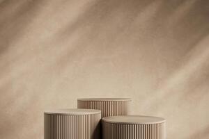 Trois beige podium avec minimal toile de fond, brouiller ombre arrière-plan, abstrait maquette pour produit ou Ventes présentation. 3d le rendu photo