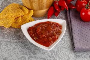 épicé mexicain sauce salsa tremper photo