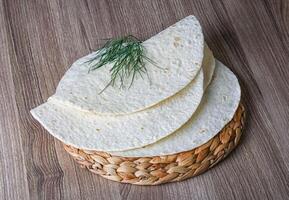 tortillas dans le bol photo