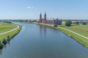 ai généré spectaculaire aérien vue de une drone professionnel la photographie photo