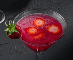 martini verre de rouge de l'alcool boisson photo