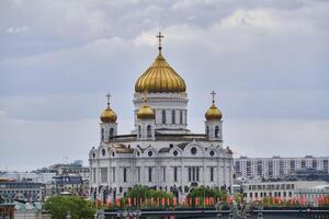 Russie Moscou 08.05.2023.le cathédrale de Christ le Sauveur sur une nuageux journée. photo