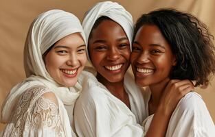 ai généré femmes de différent nationalités et les courses dans blanc vêtements ensemble sur une monochrome beige Contexte. la diversité concept. photoréaliste. ai généré. photo