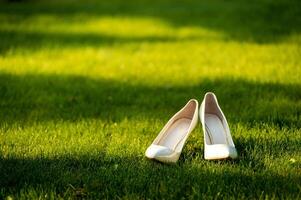 mariage chaussures. chaussure. mariage accessoires de le la mariée photo