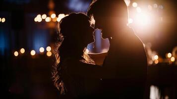 ai généré une silhouette de une couple partage une romantique moment avec embrasé lumières dans le Contexte. photo