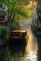 ai généré un vieux bateau dans le ville canal sur le l'eau photo