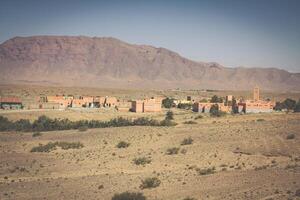 Maroc montagnes dans le désert photo