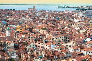 Venise paysage urbain - vue de campanile di san marco. unesco monde patrimoine placer. photo