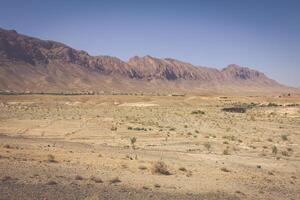 Maroc montagnes dans le désert photo