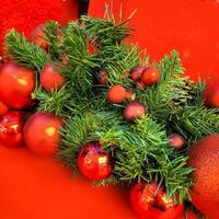 Noël arbre avec cadeau des boites, Noël arbre et cadeaux, Noël arbre et décorations photo