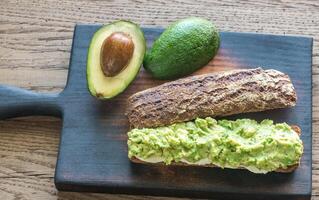 sandwich avec brisé Avocat photo