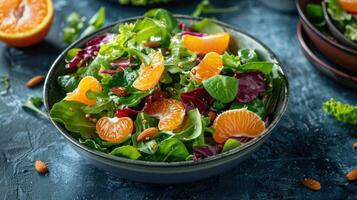 ai généré une vibrant salade avec mixte légumes verts, mandarin des oranges, amandes, et une agrumes vinaigrette. photo