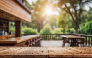 ai généré bois table Haut sur brouiller abstrait vert de jardin dans le Matin Contexte photo