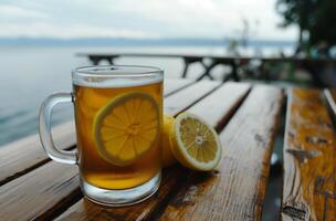 ai généré Bière avec citron tranche photo