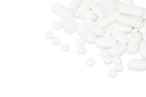isolé pilules sur blanc Contexte photo