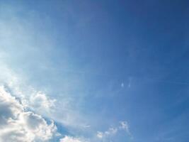 plus magnifique ciel et des nuages plus de Angleterre photo