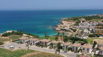 Chypre côte avec falaises aérien vue photo